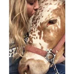 Meet your Posher, Madison